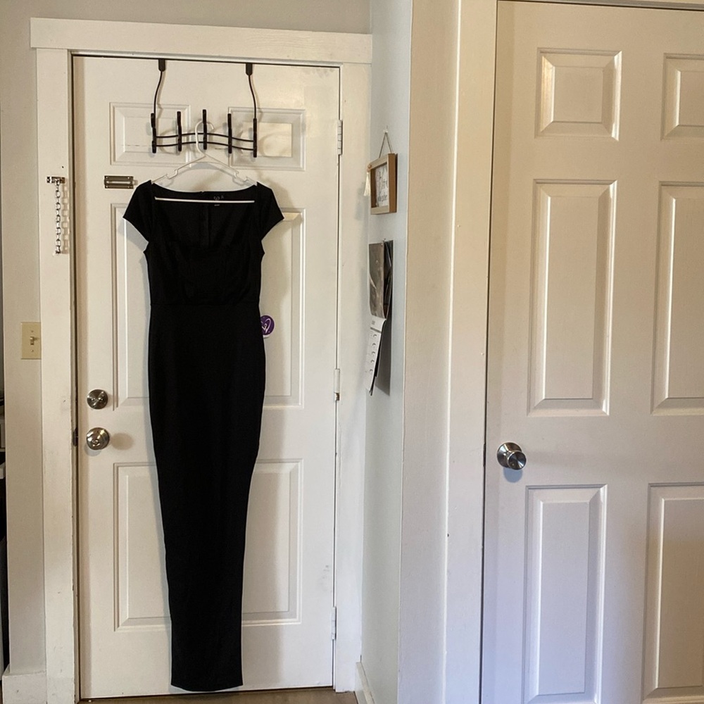 Windsor Black Cap Sleeve Long Dress